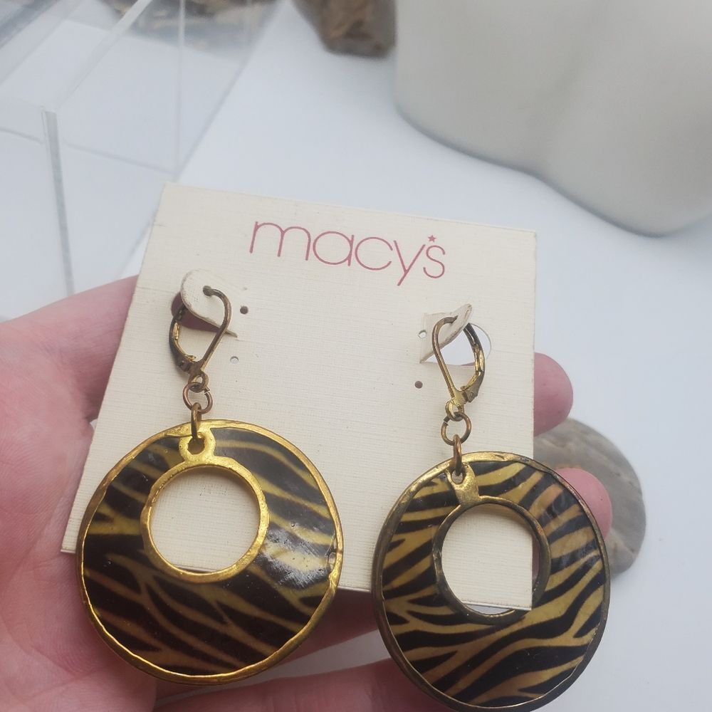 Macy' leopard‎ print hoop drop earrings nwt new